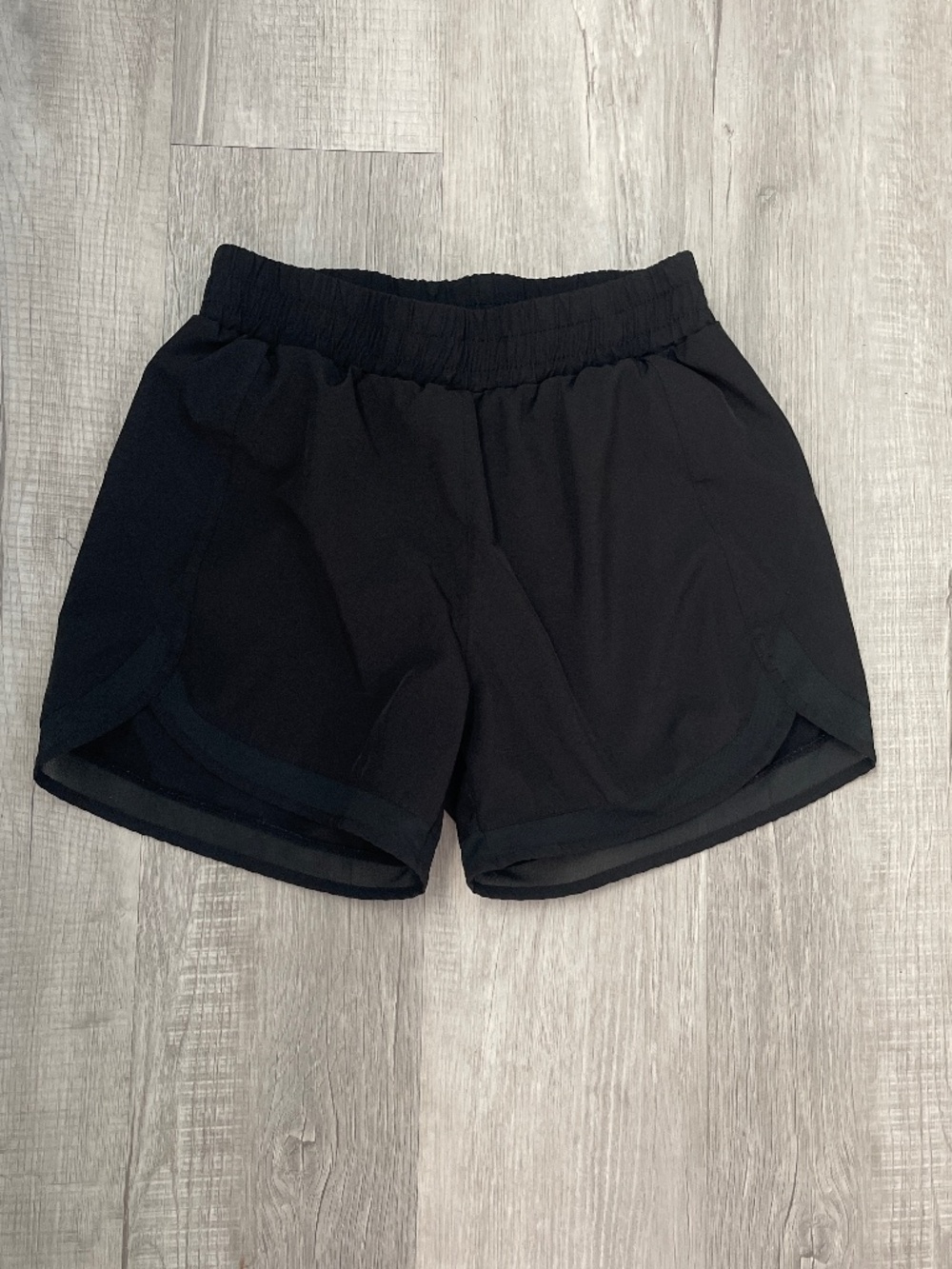 Adrienne Vittadini Sport Black Athletic Shorts w/ Sheer Hem Size Small